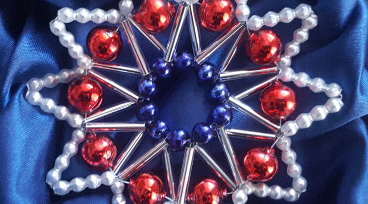 Výroba vánočních ozdob ze skleněných foukaných perliček v Poniklé byla zapsána na seznam nehmotného kulturního dědictví UNESCO